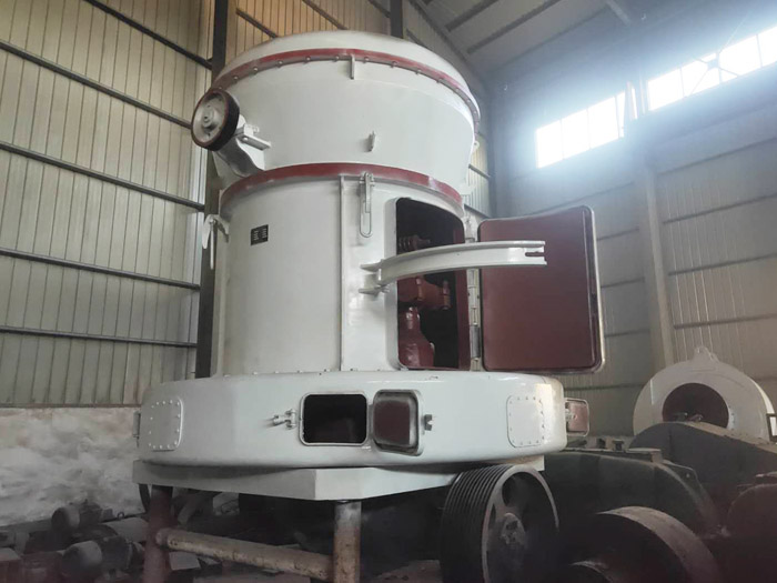 二手时产7-30吨175欧版磨粉机处理